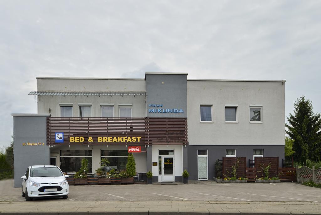 Bed&Breakfast Mikunda Chrzanów Eksteriør bilde